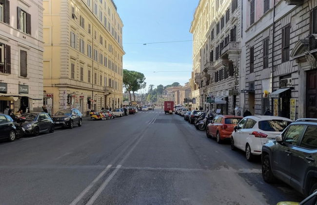 Nicolas Inn - Photo 42