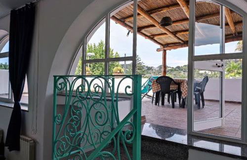 Sunny Terrace Retreat - Foto 1