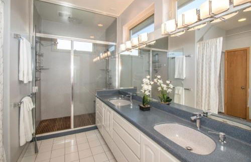 Private Home with Breathtaking Ocean Views - walk to Beaches Restaurants - Foto 10