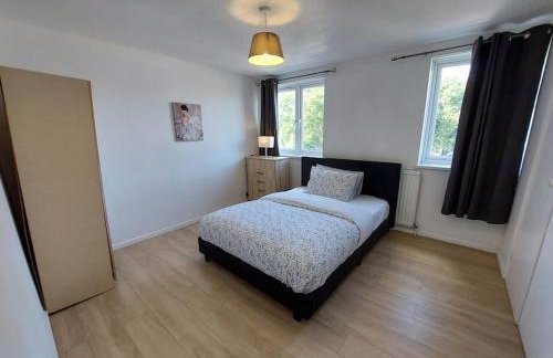 5 Bedroom House in Romford - Foto 15