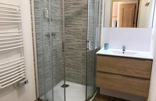 Appartement 8 personnes à 3 minutes des pistes - Photo 17