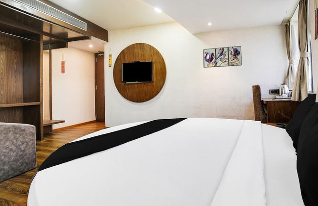 Cozy Stays Andheri Near Western Express Highway - Photo 16