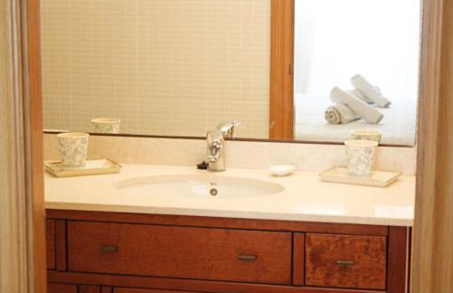 Beautiful seafront house - Photo 15