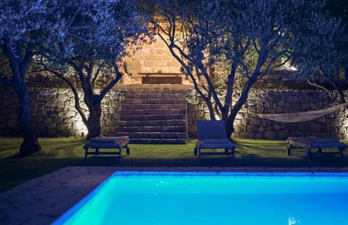 Quiet Villa near Split, Heated Pool, View, Nature - Foto 43