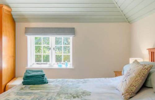 The Hideaway The Den - Photo 12