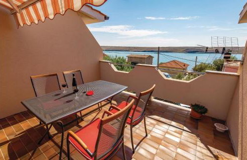 Beautiful Apartment In Dinjiska - Foto 8