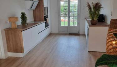 Le Bananier, Quartier La Chaume avec jardin, plage à 1km, 4 à 5 pers - Foto 3