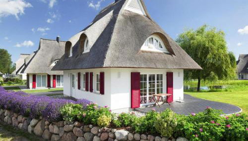 Reetdachhaus am Bodden mit Sauna - Foto 1