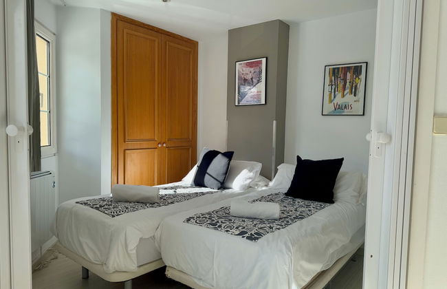 Inside Plaza Sierra Nevada - Foto 68