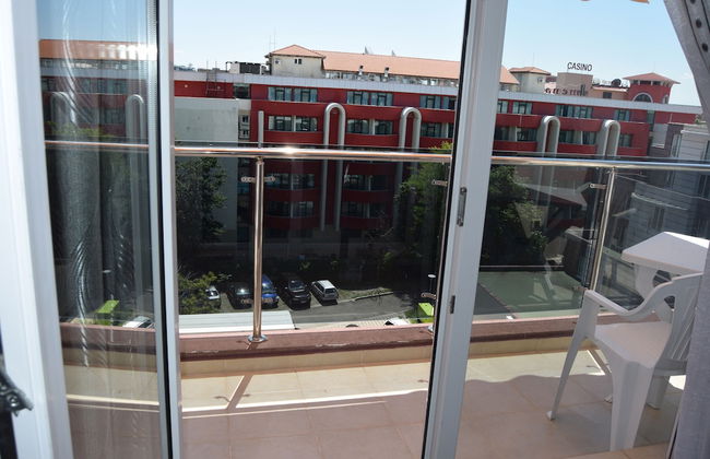 Admiral Plaza Apartments - Foto 33