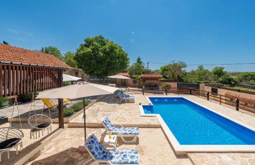 Holiday Home Burgija with pool - Foto 4