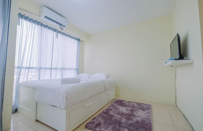 Tifolia Studio Apartment with Double Bed near LRT Station - Foto 1