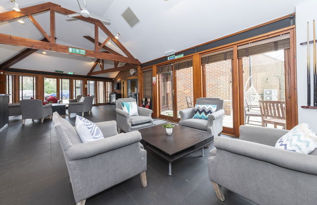 Charming 20-bed Self Contained Dwelling in Hook - Foto 7