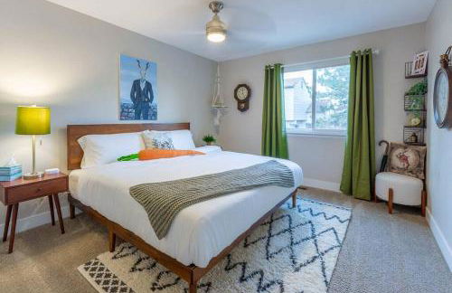 2 King Beds / Hot Tub / BBQ / Hiking / Fire Pit - Foto 15