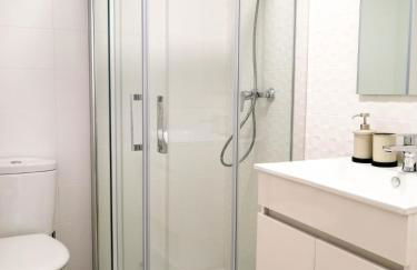 APARTAMENTOS MAITE - Photo 6