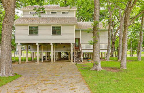 Waterfront Seguin Lake House Near Downtown - Foto 24