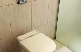 Excelente Apto 2º Piso no Centro da Cidade - Foto 7