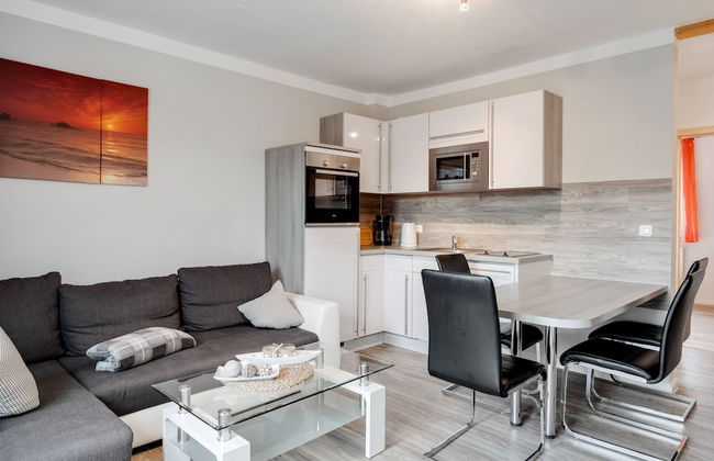 Snug Apartment in Kalkhorst with Terrace near City Center - Foto 21