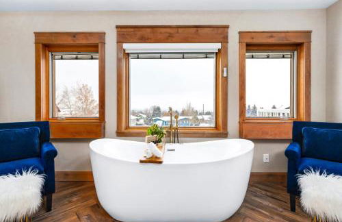 Great Falls Luxe Haven 4BR Gym Office and Hot Tub - Foto 25