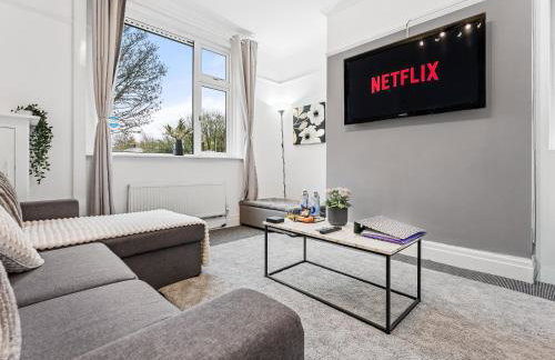 Crew Quarters - Your Ideal Stay in Bury - Photo 66