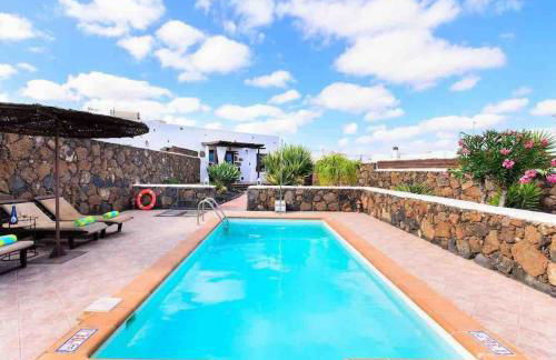 El Caserío de Güime Villa con Piscina Climatizada - Foto 17