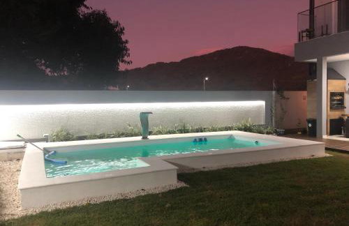 Casa Luxo com piscina a 500 metros da praia - Foto 23