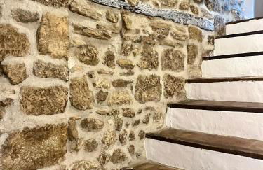 Charming & medieval village house completely renovated with great exterior and views - Foto 28