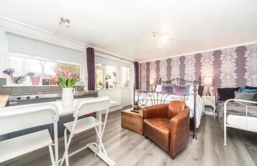 11 Boutique studio apartment perfect for peaceful getaway, secluded garden, quiet location - Foto 2