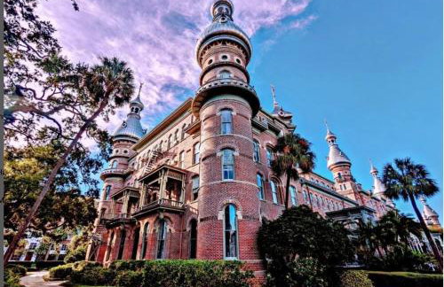 Tampa Group Retreat l Pool l Hot Tub l Outdoor Fun! - Foto 73