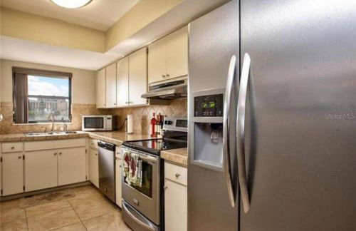 Beach condo in the heart of Clearwater beach - Foto 11