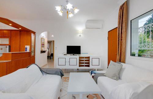 Villa Eleni - Photo 22