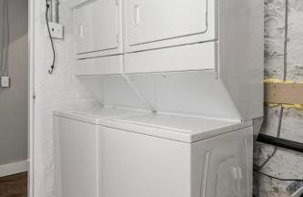 Entire 2nd and 3rd level of Spacious Historic Home - Foto 52