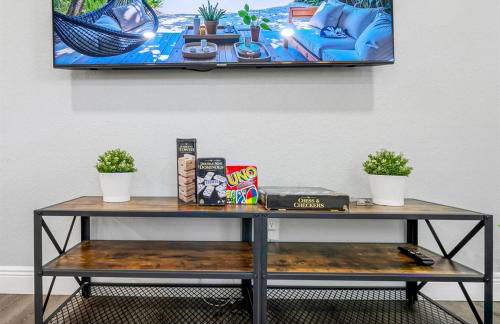 Family-Friendly Tampa Home with Heated Pool - Foto 7