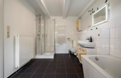 Träumerei - Charmantes Objekt mit Kamin & großzügigem Garten - Foto 21