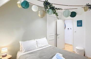 So Guest- Pépite de charme proche cathédrale, climatisation Parking - Foto 5