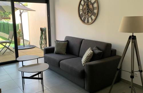 Appartement T2 - Rez-de-Jardin, proche plage et commerces - Foto 5