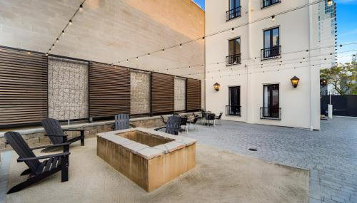 The Artifact Inn - Foto 4