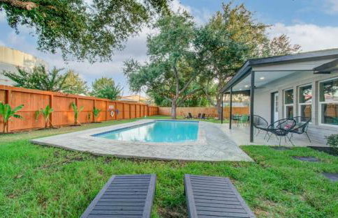 Friendswood Getaway - 5 Bedrooms + Pool + Patio - Foto 32