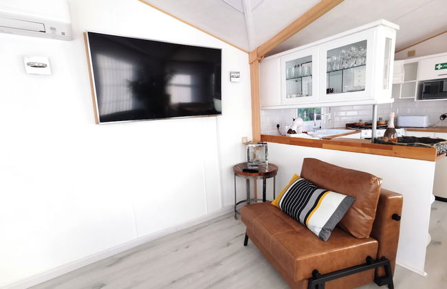 Lakes and Woodlands Overstone Holiday Park - Foto 16