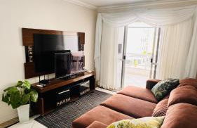 Apto à 100m a pé da praia central - Foto 1