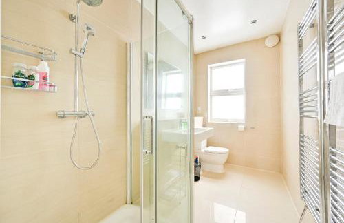 Lovely 4 Bedrooms Entire House In Hammersmith - Foto 10