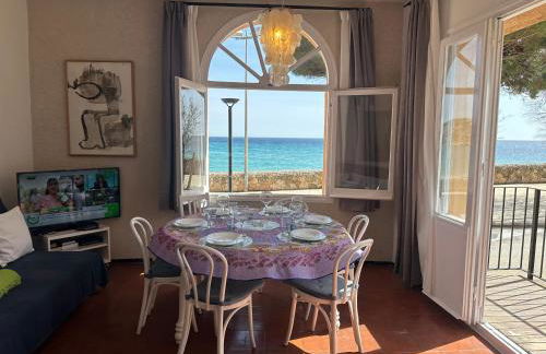 Apartamento con jardín a 11 metros de la playa. B1. - Foto 14