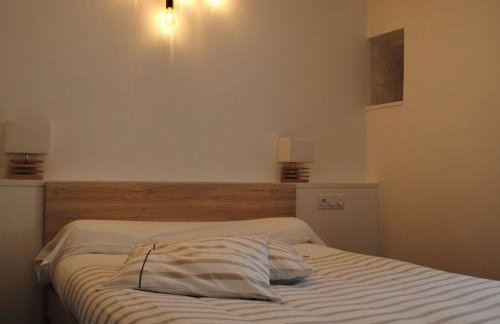 Holiday Home Großes Haus mit überdachtem und beheiztem Swimmingpool by Interhome - Foto 10