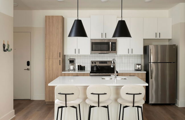 Mint House Nashville - Marathon Village - Photo 16