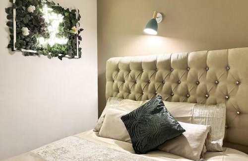 Fabulous Fiery Flat w body shower - Tylorstown - Foto 11