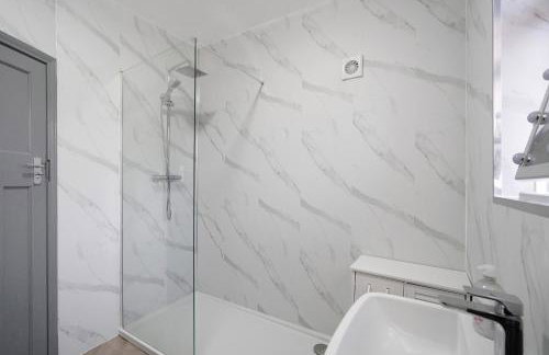 NEW! 2 bedroom house in Newcastle Upon Tyne - Foto 33