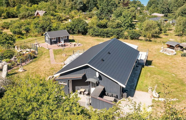 10 Person Holiday Home in Farevejle - Foto 19