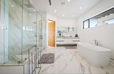 Luxurious Retreat - Modern House with Pool - Photo 44