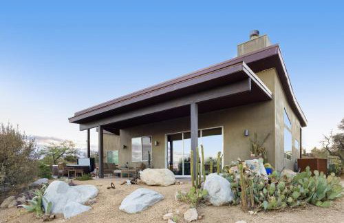 Jackalope Junction-Pool, Hot Tub, Fire Pit, BBQ & Desert Views! home - Foto 33