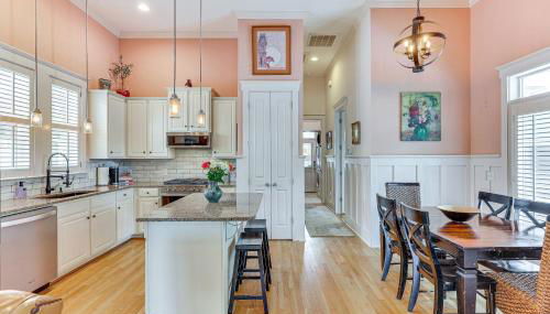 Charming Wilmington Cottage - Walk to Downtown! - Foto 2